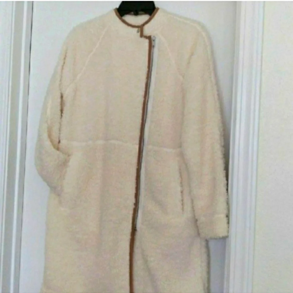 BANANA REPUBLIC SHERPA COAT CREAM TAN X-SMALL WOMENS X-SMALL NWOT